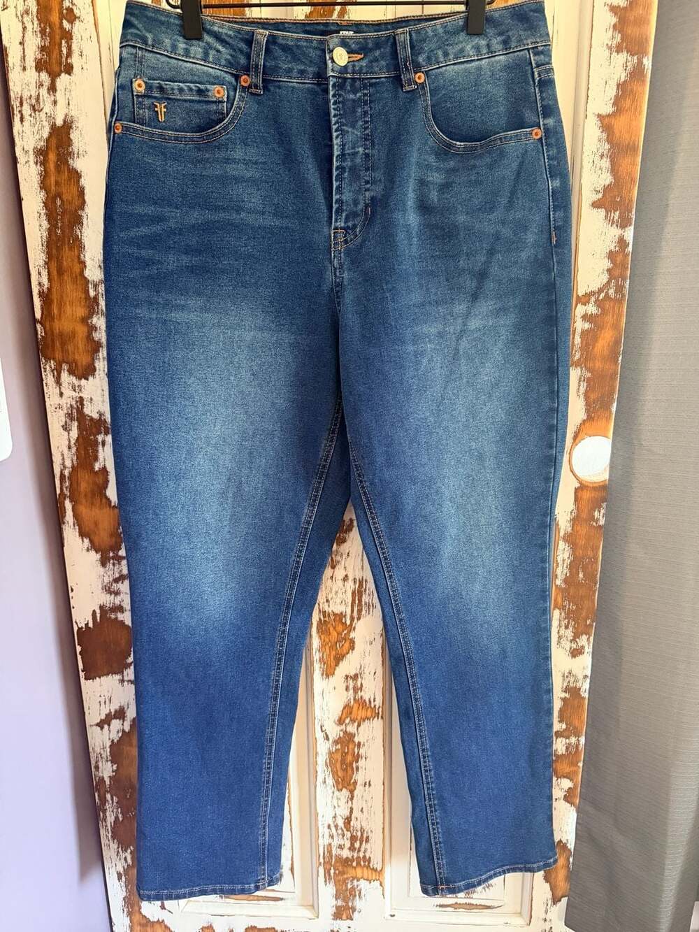 FRYE Women’s Straight Leg Jeans Medium Wash Blue Size 8/29 Stretch Denim Western